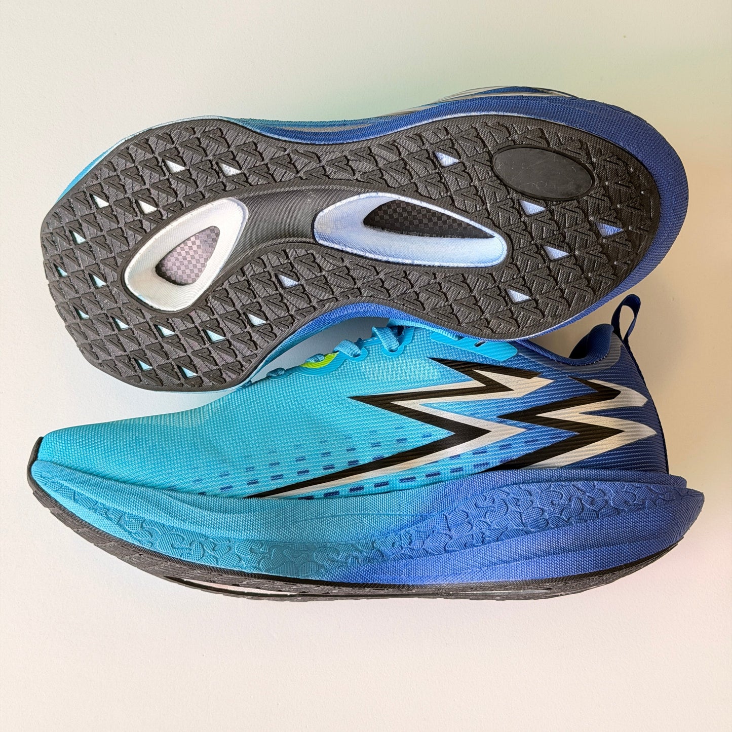 Tênis Carbon Running #