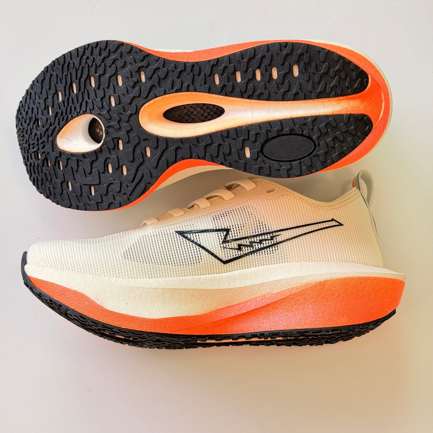 Tênis Carbon Marathon Chunta #
